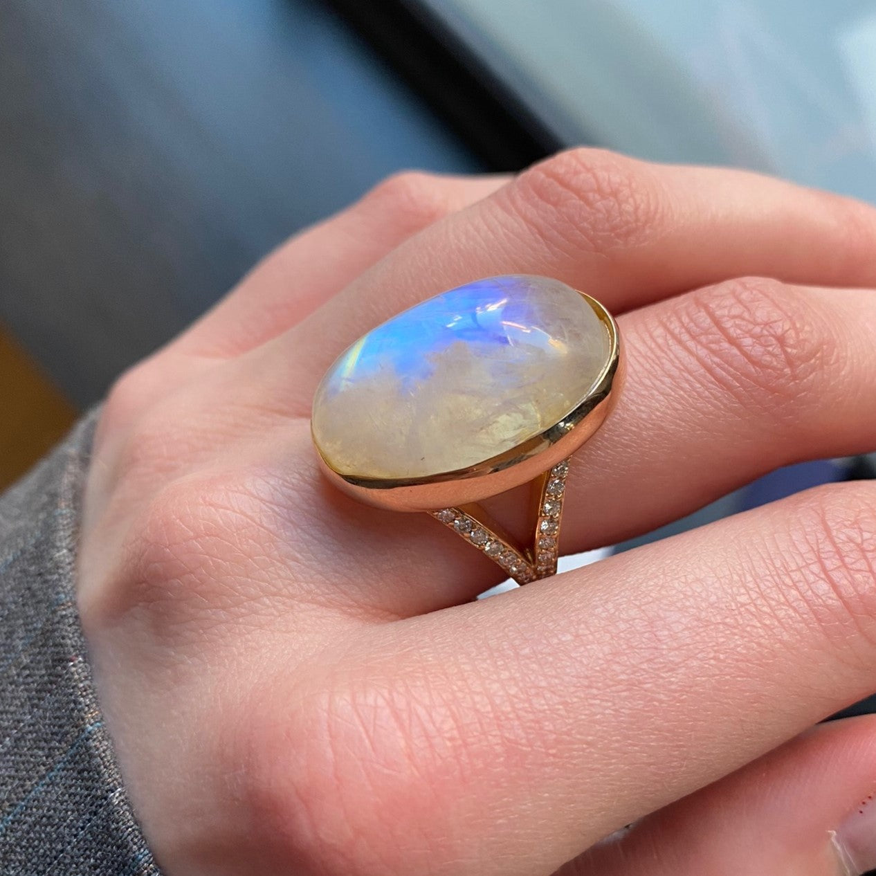 Yola Rainbow Moonstone Ring