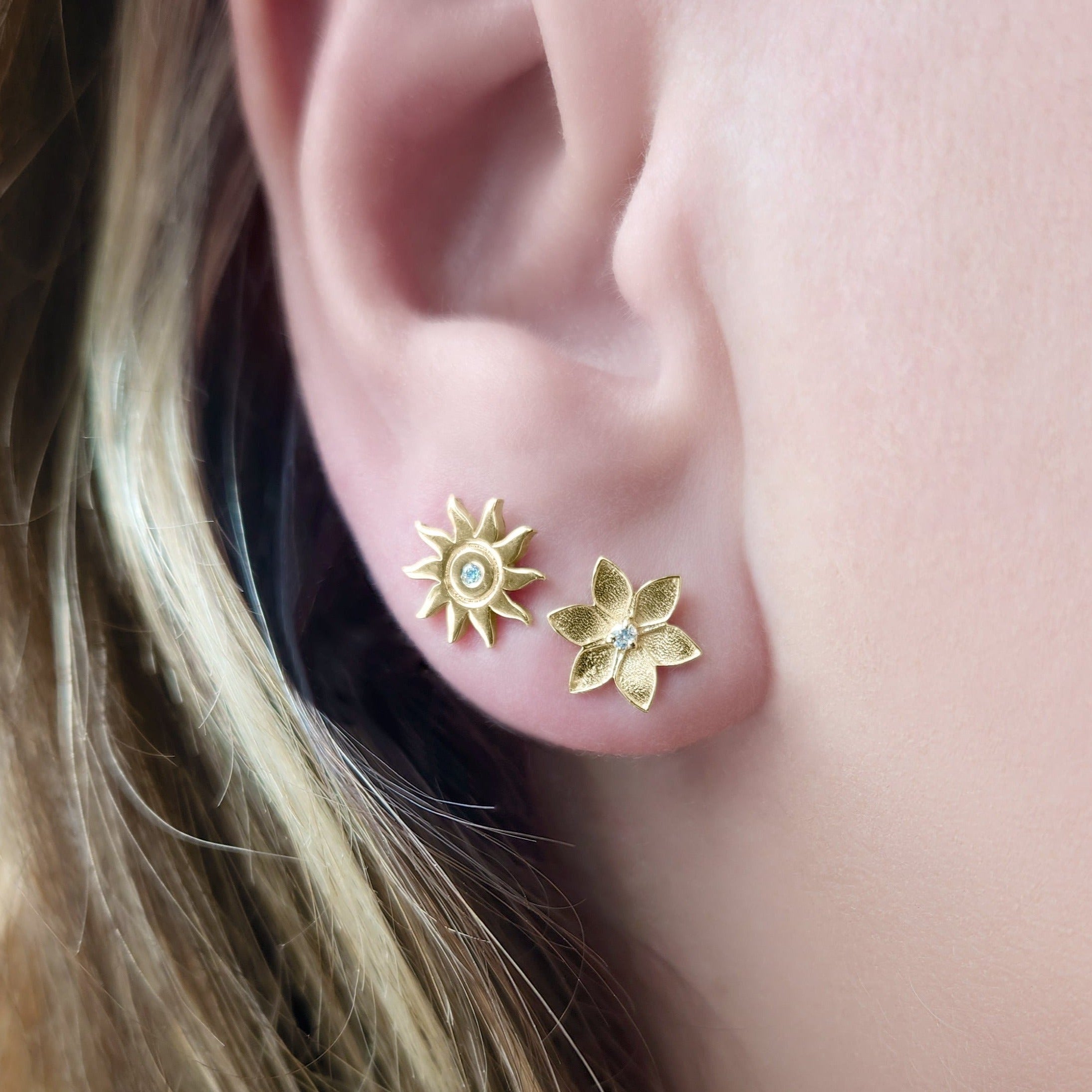 gold flower earrings