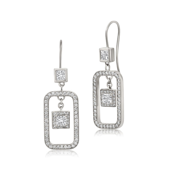 Icy Link Earrings - White Gold