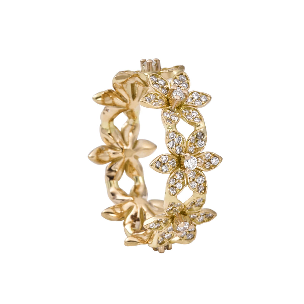 Eternal Blossom Ring - Yellow Gold