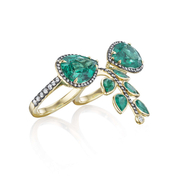 emeralds and white diamond pear shaped set